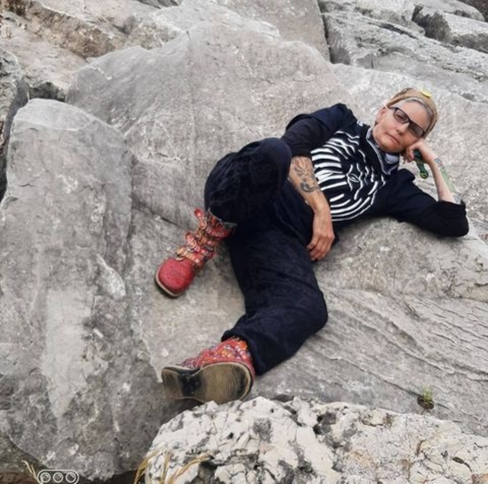 Meet your Posher, Sal